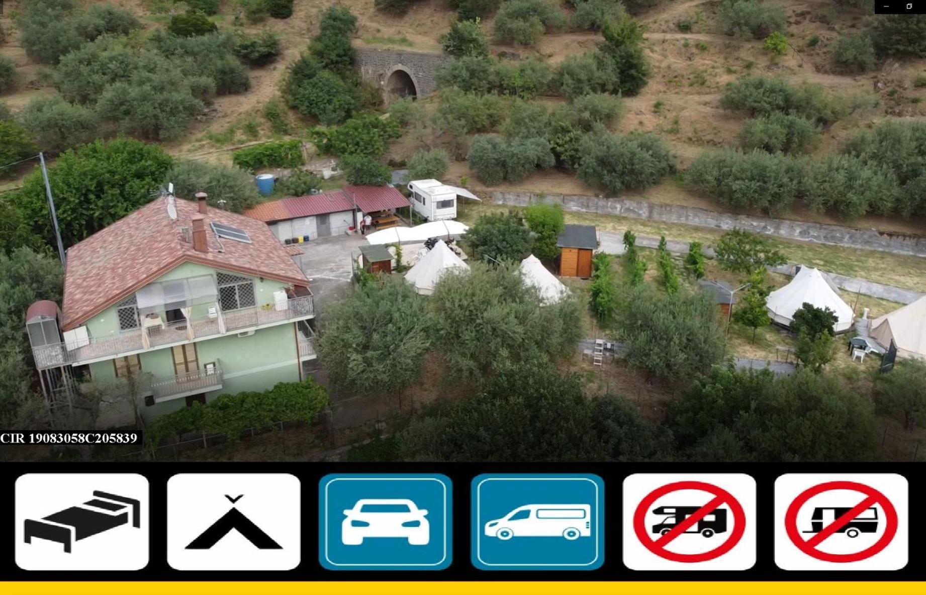 Gole Alcantara Mini Glamping Lanternavacanze Motta Camastra Buitenkant foto